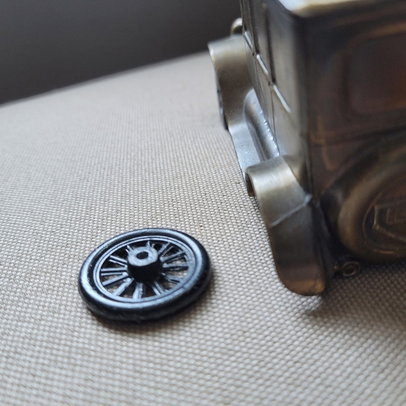 BANTHRICO, INC Chicago Vintage Brass Model T 1926 Car Bank - Picture 7 of 12